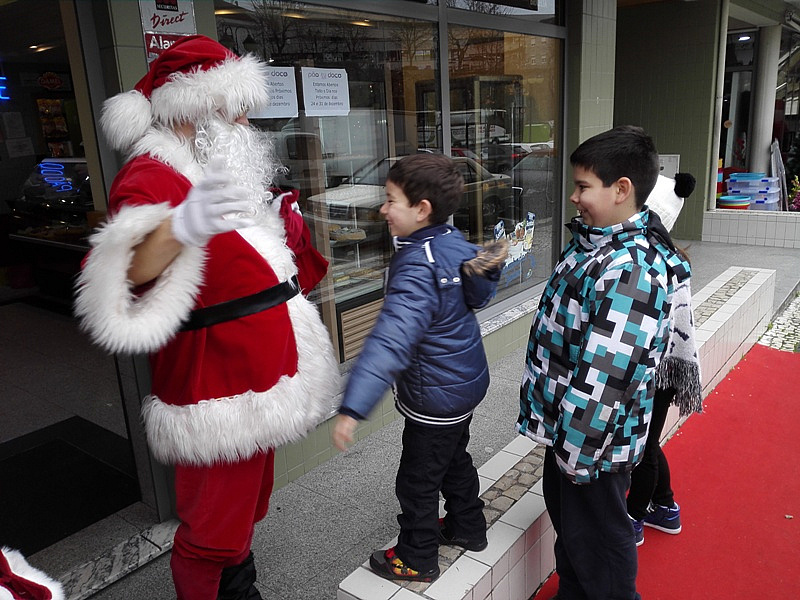 Campanha de Natal 2015 - Animação de Rua em Arcos de Valdevez e Ponte da Barca